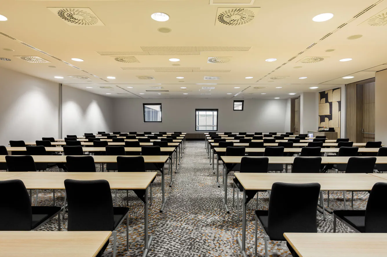 AC hotel meeting room